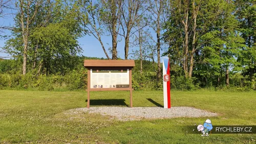 pomnik-karbanovi-02.webp