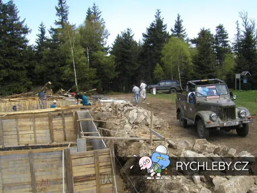 rozhledna-bh-stavba-1faze-13.webp