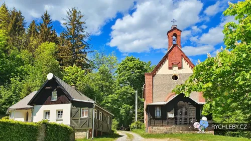travna-poutni-kaple-panny-marie-la-salettske-08.webp